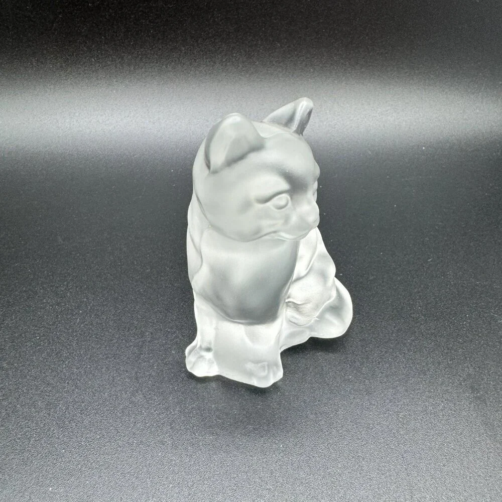 Sitting Cat Kitten Clear Frosted Art Glass Figurine Paperweight